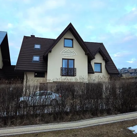 아파트 Grafitowe 차르나 구라