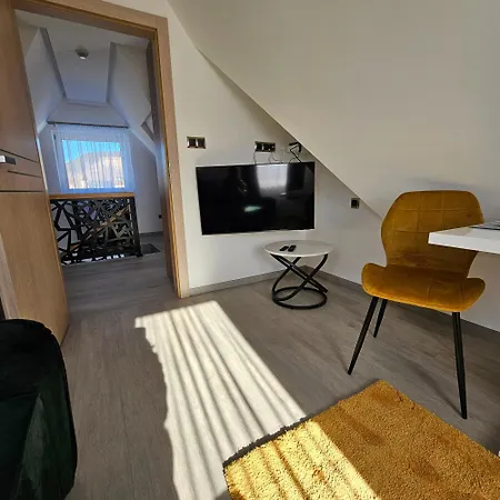 Grafitowe 아파트 *